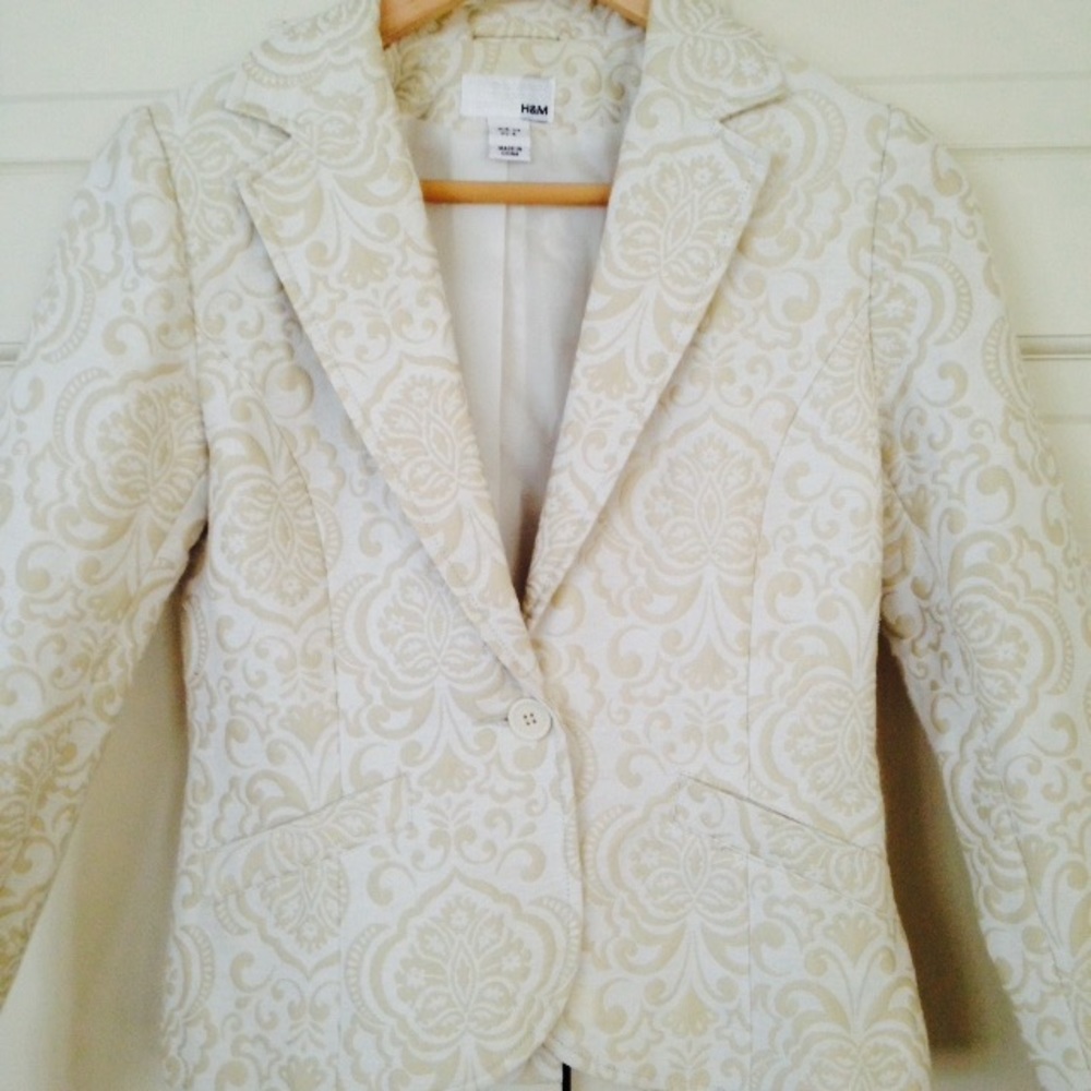 Classy white and gold blazer